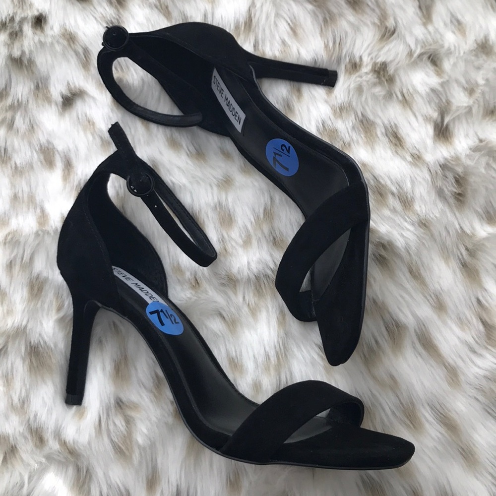 7.5 Steve Madden heels